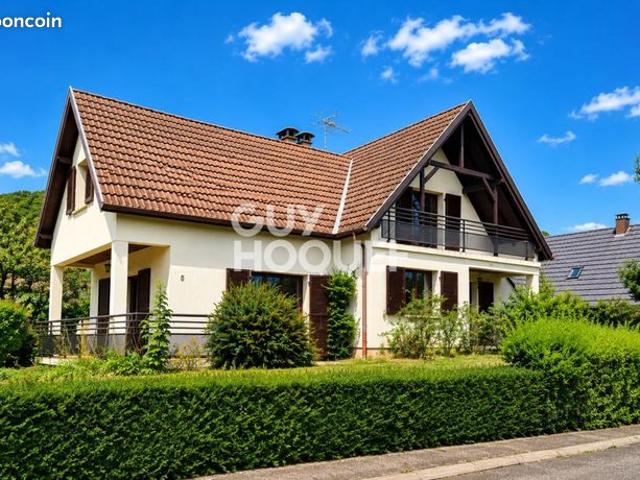 Maison 8 pièces 157 m²