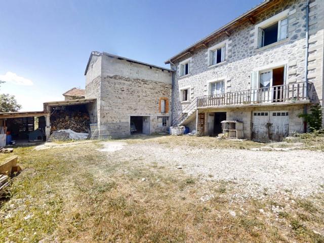 Maison 8 pièces 157 m²