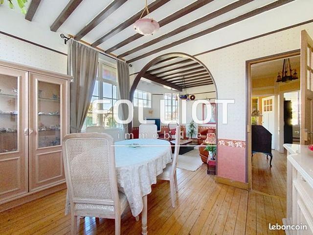 Maison 8 pièces 157 m²