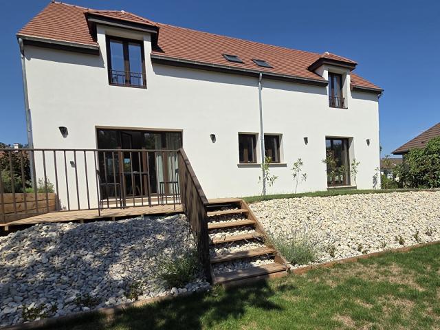 Maison 8 pièces 157 m²