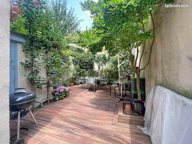 Maison 8 pièces 158 m²