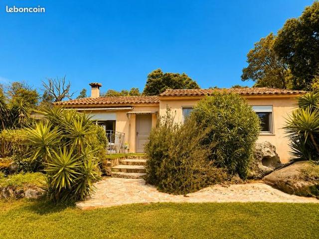 Maison 8 pièces 158 m²