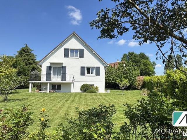 Maison 8 pièces 158 m²