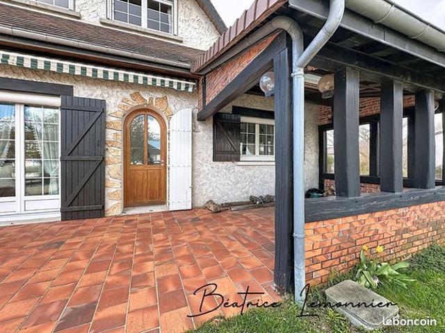 Maison 8 pièces 158 m²