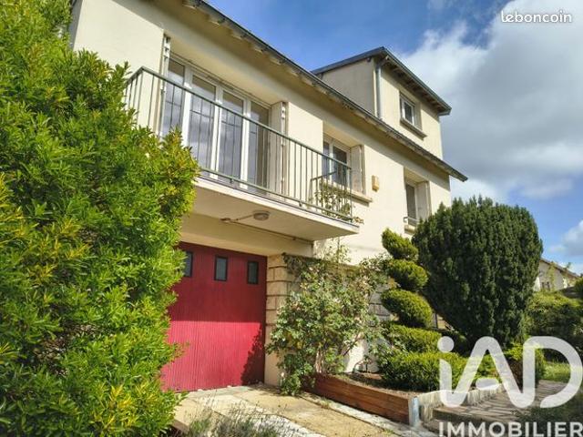 Maison 8 pièces 158 m²