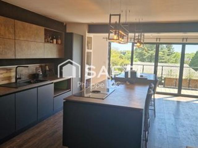 Maison 8 pièces 158 m²