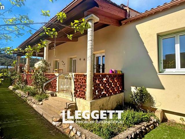 Maison 8 pièces 159 m²