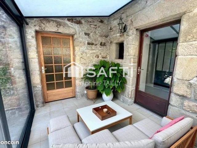 Maison 8 pièces 159 m²