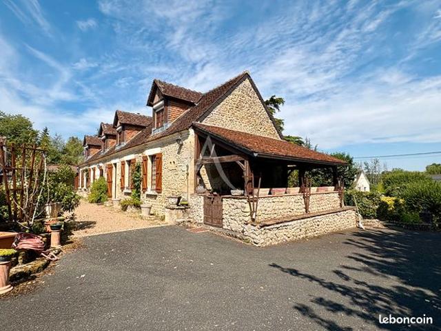 Maison 8 pièces 159 m²