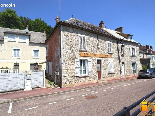 Maison 8 pièces 159 m²