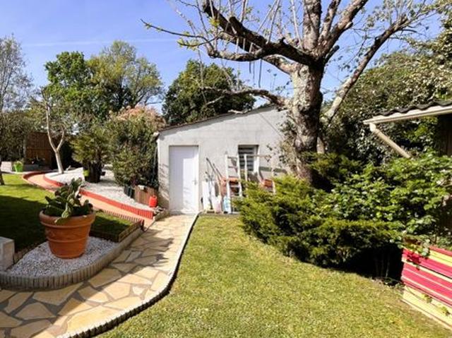 Propriété 7 pièces 159 m²