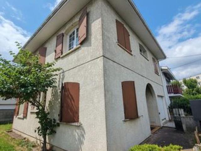 Maison 8 pièces 159 m²