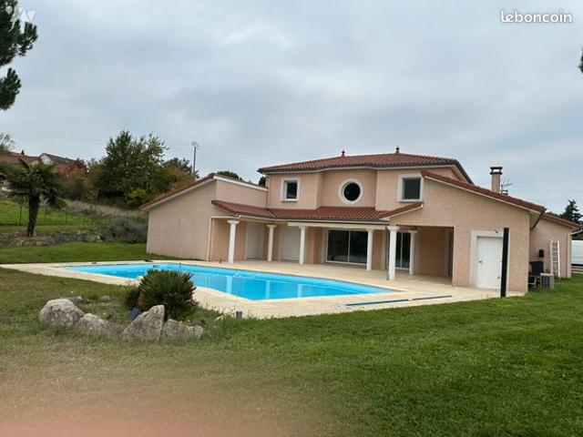 Maison 8 pièces 159 m²