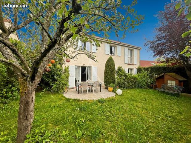 Maison 7 pièces 150 m²