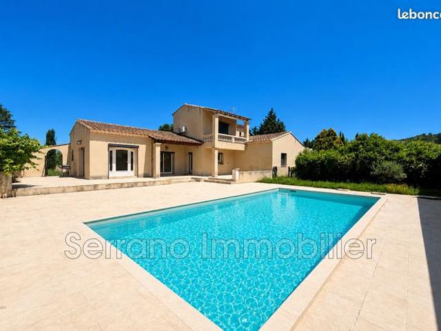 Maison 8 pièces 150 m²