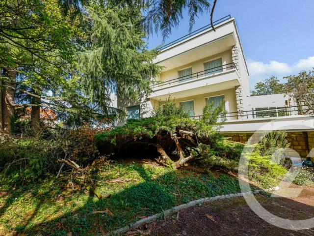 Maison 8 pièces 150 m²