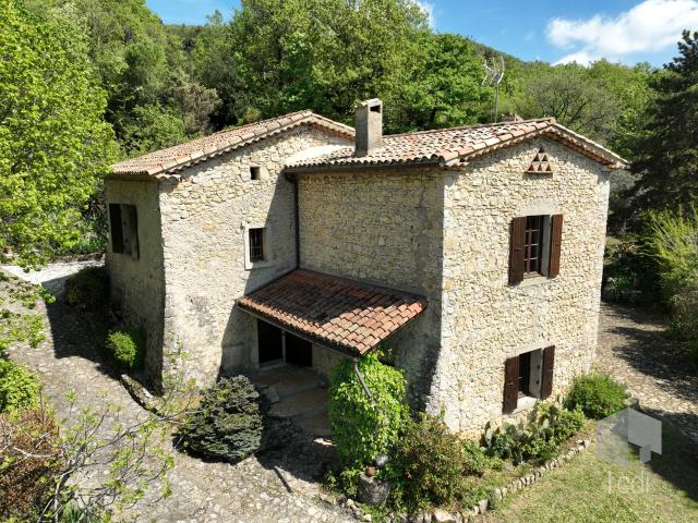 Maison 8 pièces 150 m²