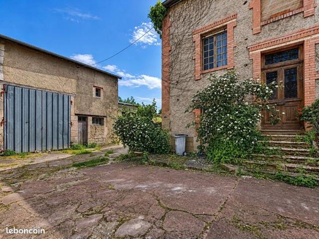 Maison 8 pièces 150 m²