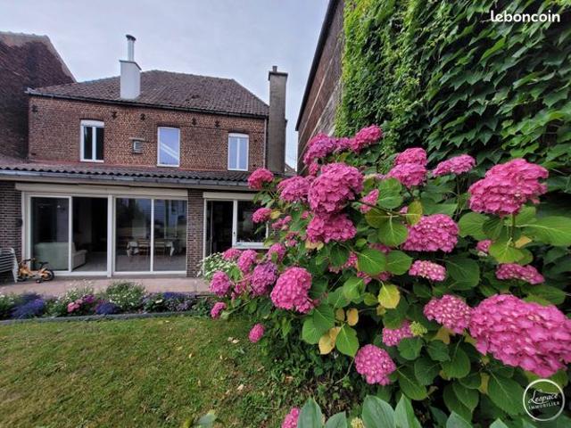 Maison 8 pièces 150 m²