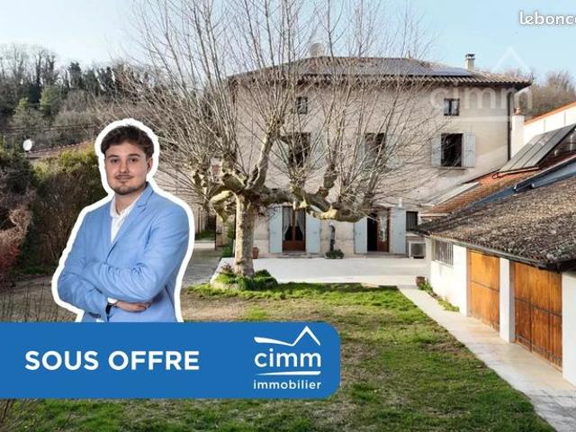 Maison 8 pièces 150 m²