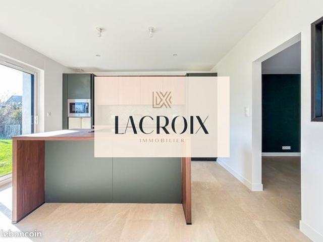 Maison 8 pièces 150 m²
