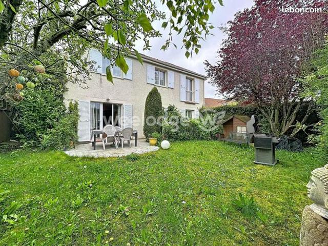 Maison 8 pièces 150 m²
