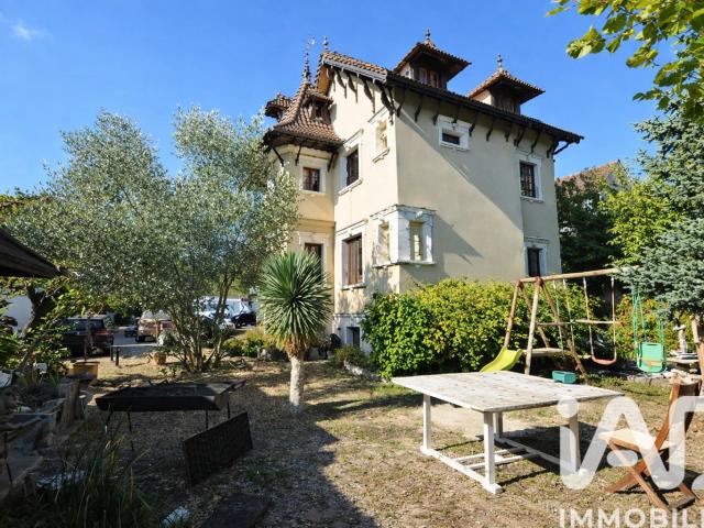 Maison 8 pièces 150 m²