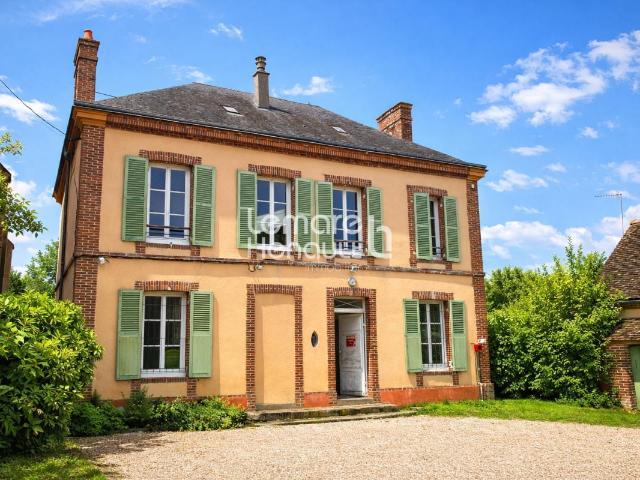 Maison 8 pièces 150 m²