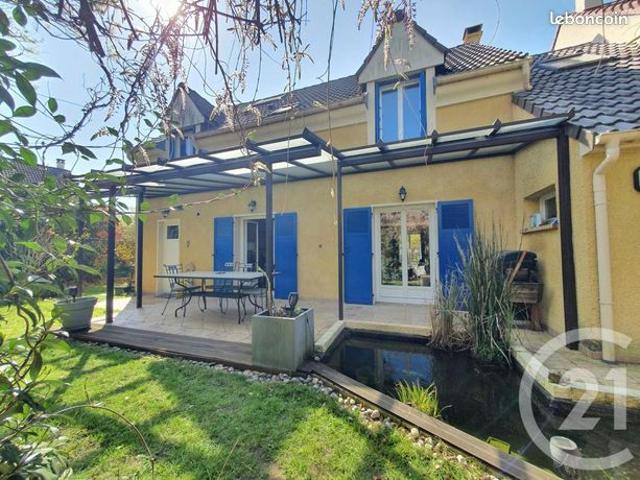 Maison 8 pièces 150 m²