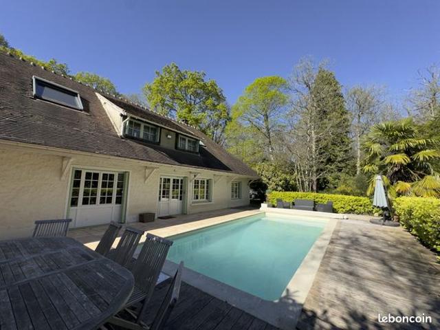 Maison 8 pièces 150 m²