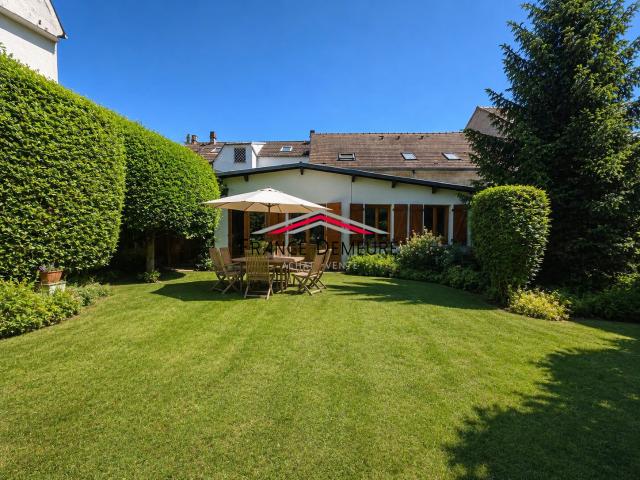 Maison 8 pièces 150 m²
