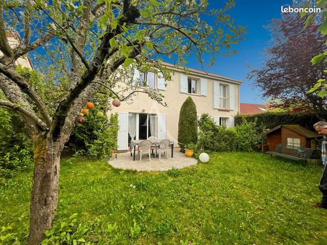 Maison 8 pièces 150 m²