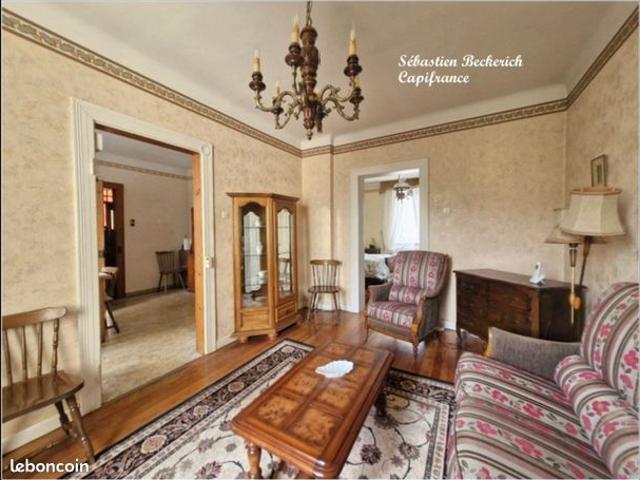 Maison 8 pièces 150 m²