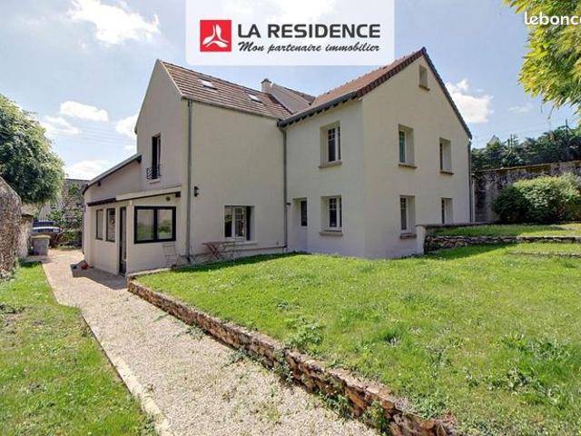 Maison 8 pièces 150 m²