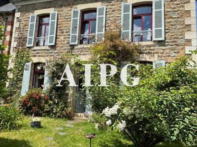 Maison 8 pièces 150 m²