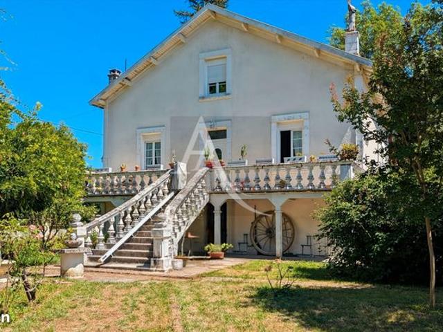 Maison 8 pièces 150 m²