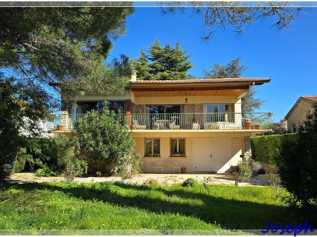 Maison 8 pièces 150 m²