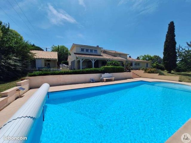Maison 8 pièces 150 m²