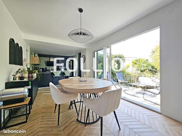Maison 8 pièces 150 m²
