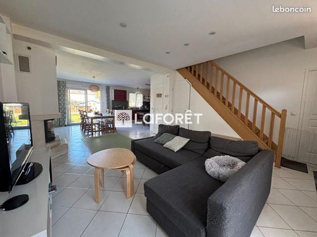 Maison 8 pièces 150 m²