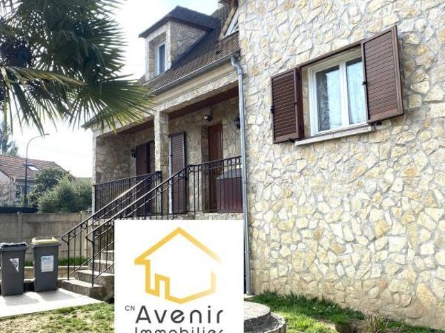 Maison 8 pièces 150 m²
