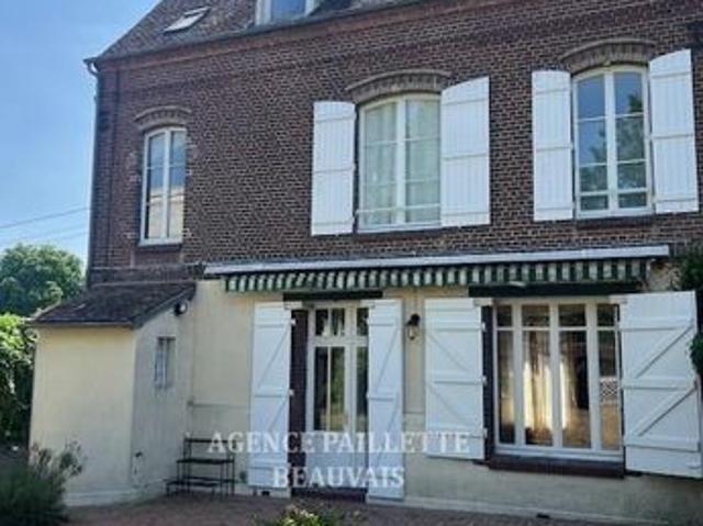 Maison 8 pièces 150 m²