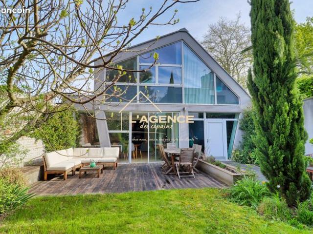 Maison 8 pièces 150 m²