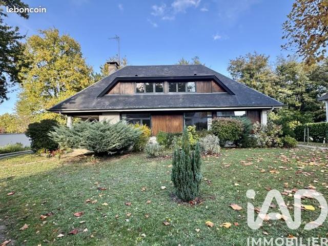 Maison 8 pièces 150 m²