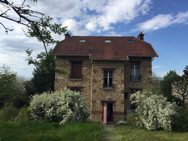 Maison 8 pièces 150 m²