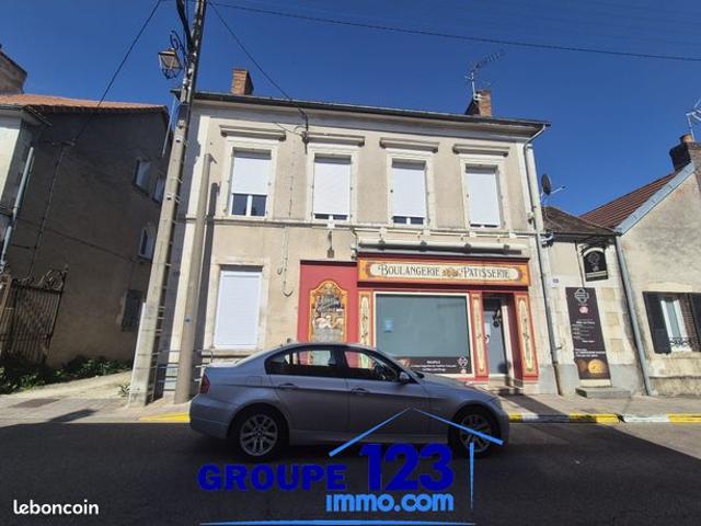 Maison 8 pièces 150 m²