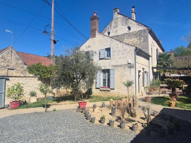 Maison 8 pièces 151 m²