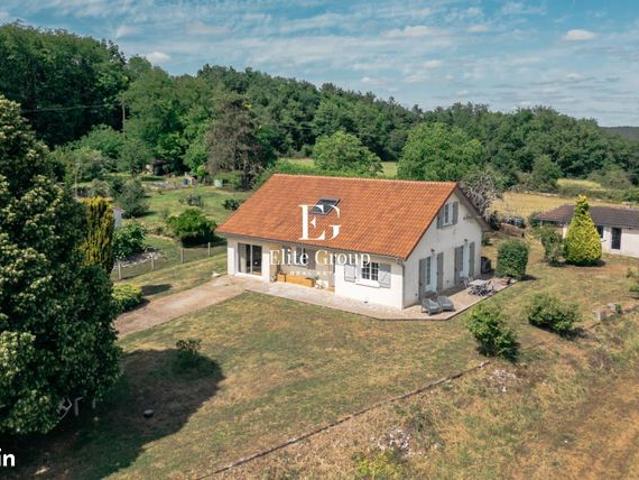 Maison 8 pièces 151 m²