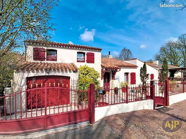 Maison 8 pièces 152 m²