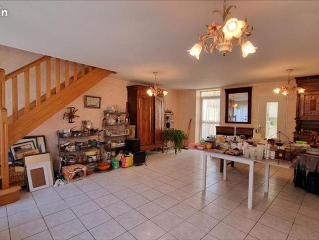 Maison 8 pièces 152 m²
